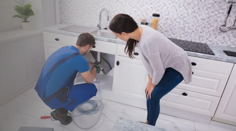 Local expert plumbing services in Ridott, IL